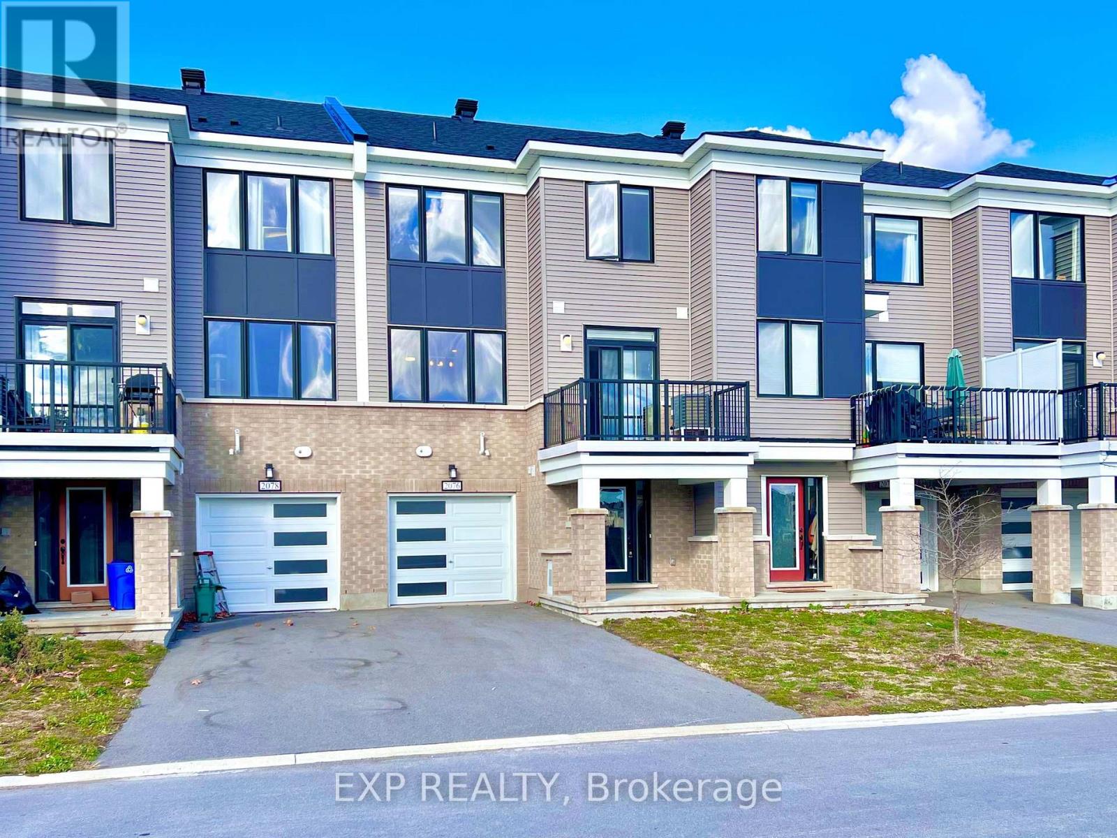 2076 Leinster Circle