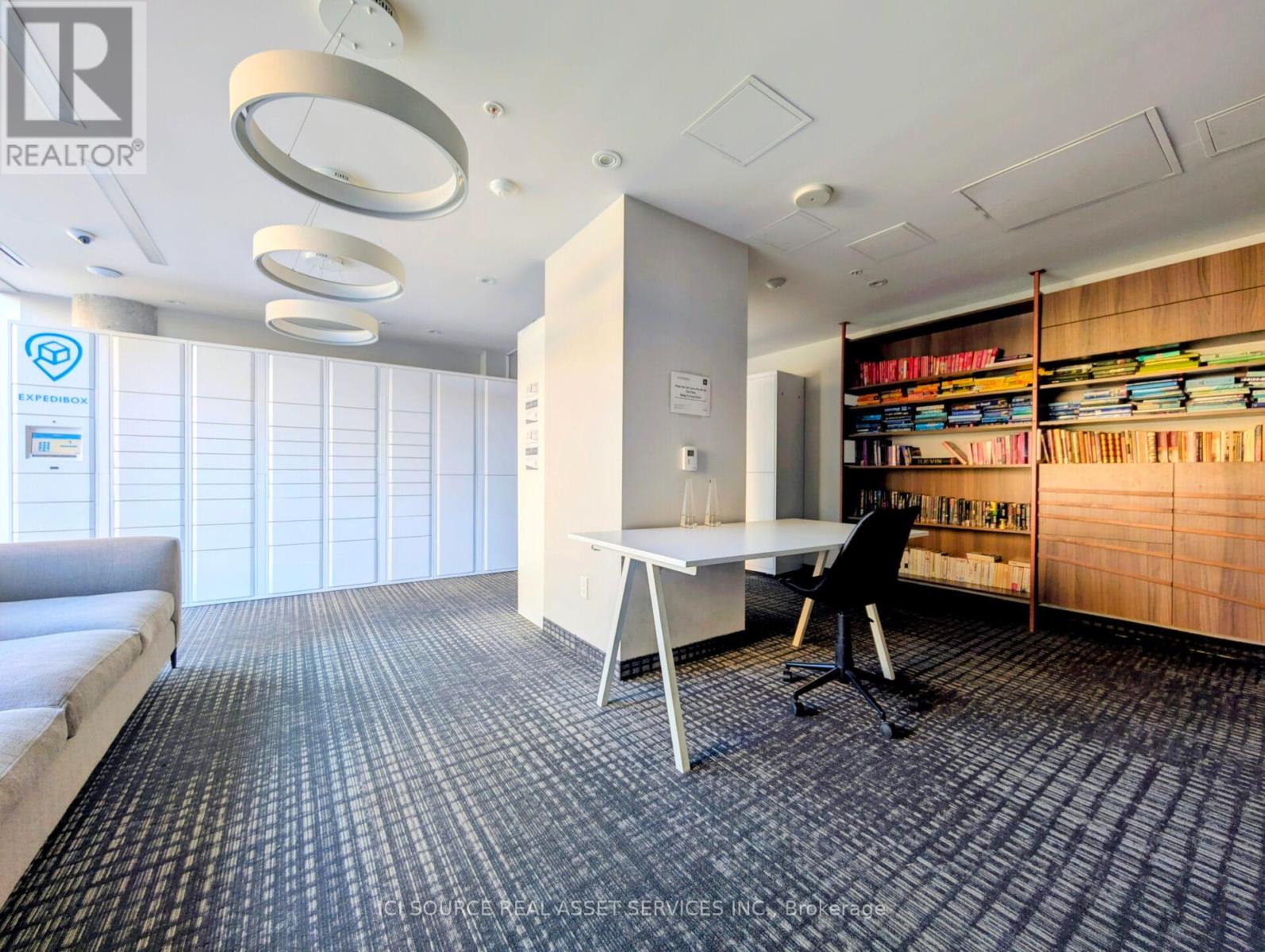 3003 - 805 Carling Avenue