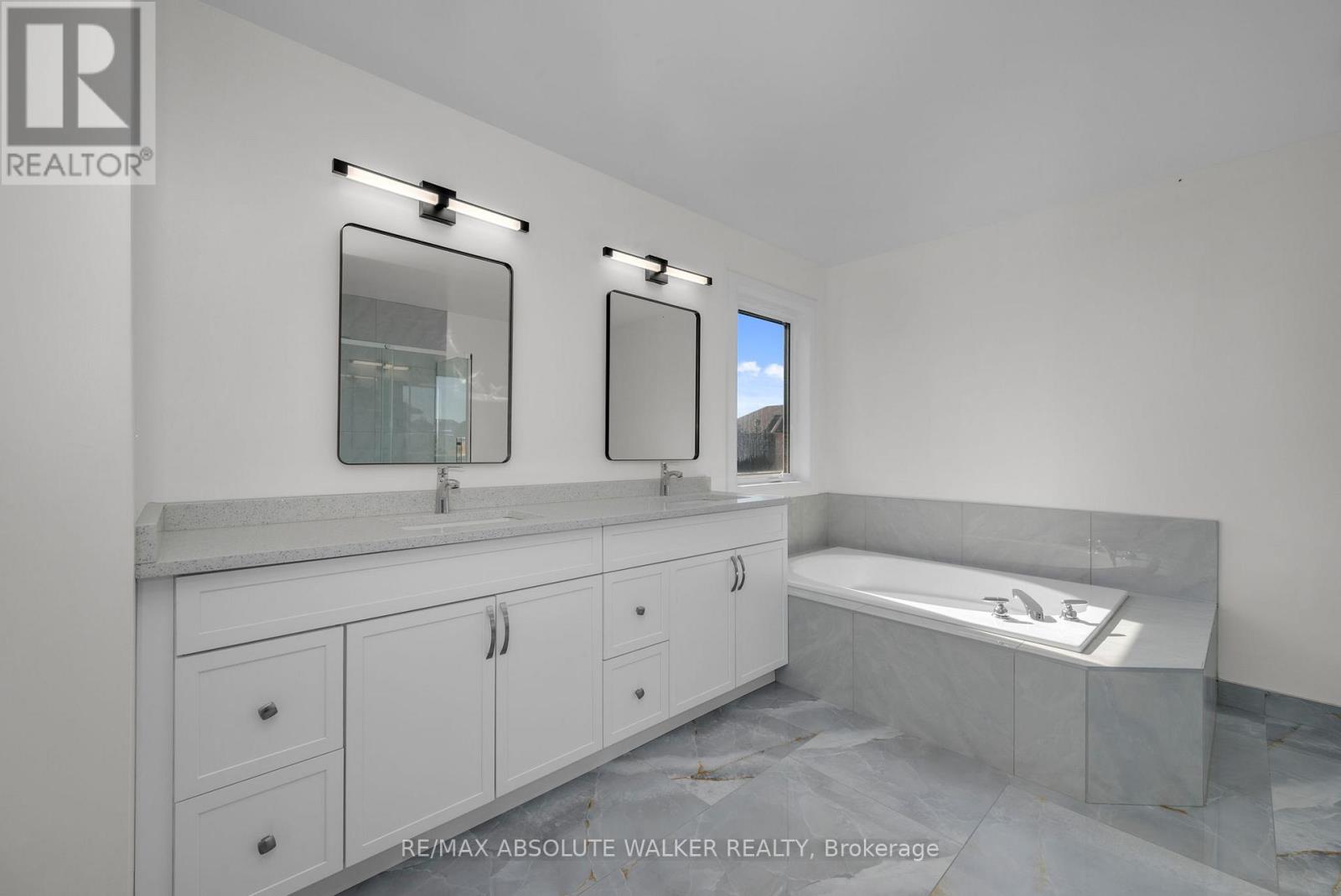 424 Nittany Crescent