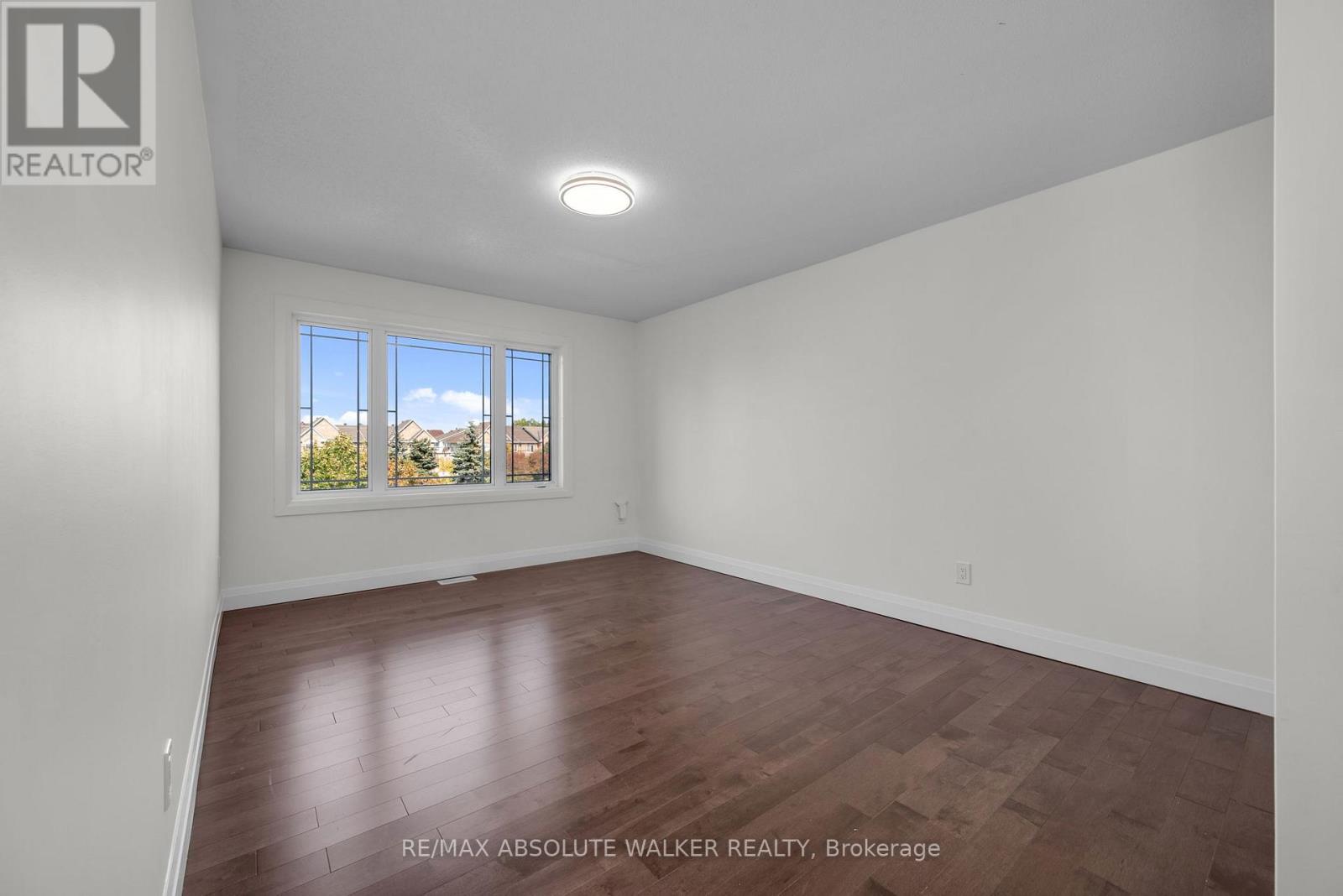 424 Nittany Crescent