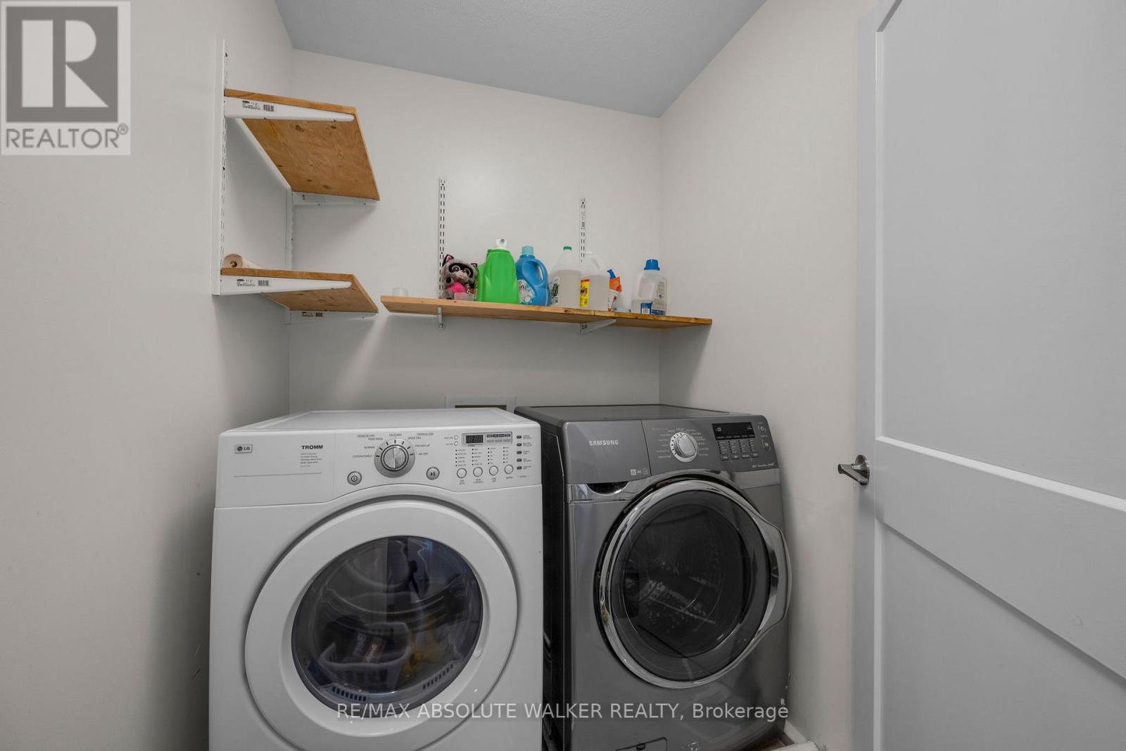 424 Nittany Crescent