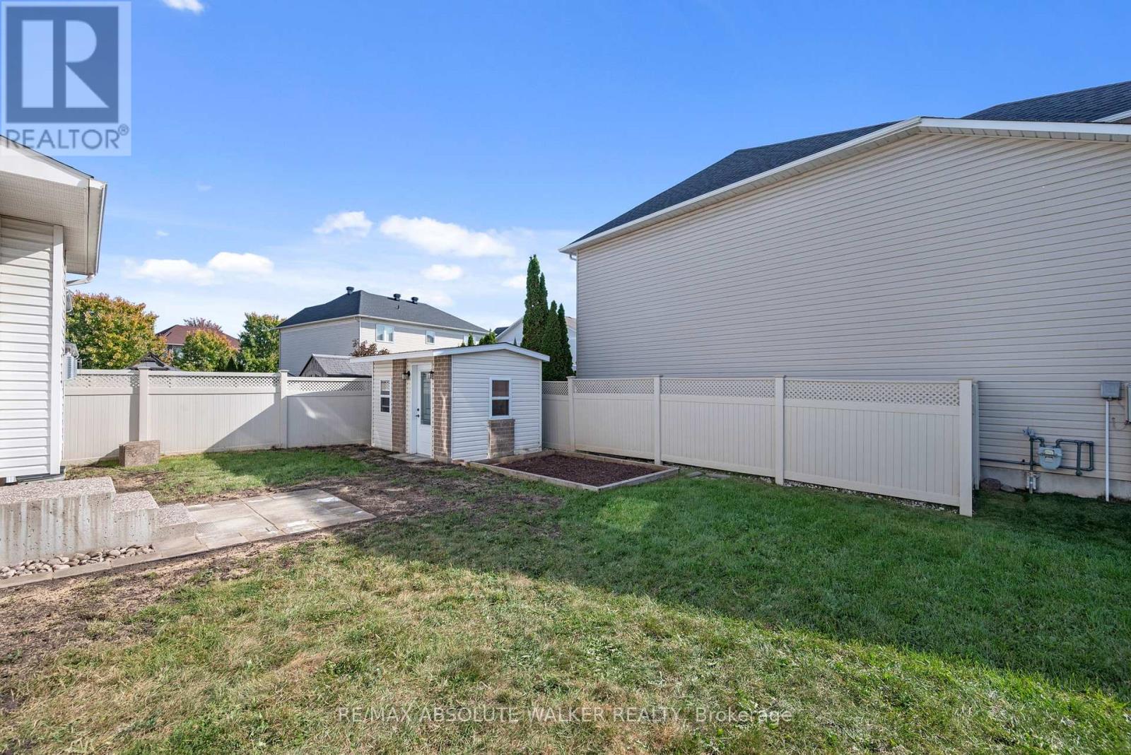 424 Nittany Crescent