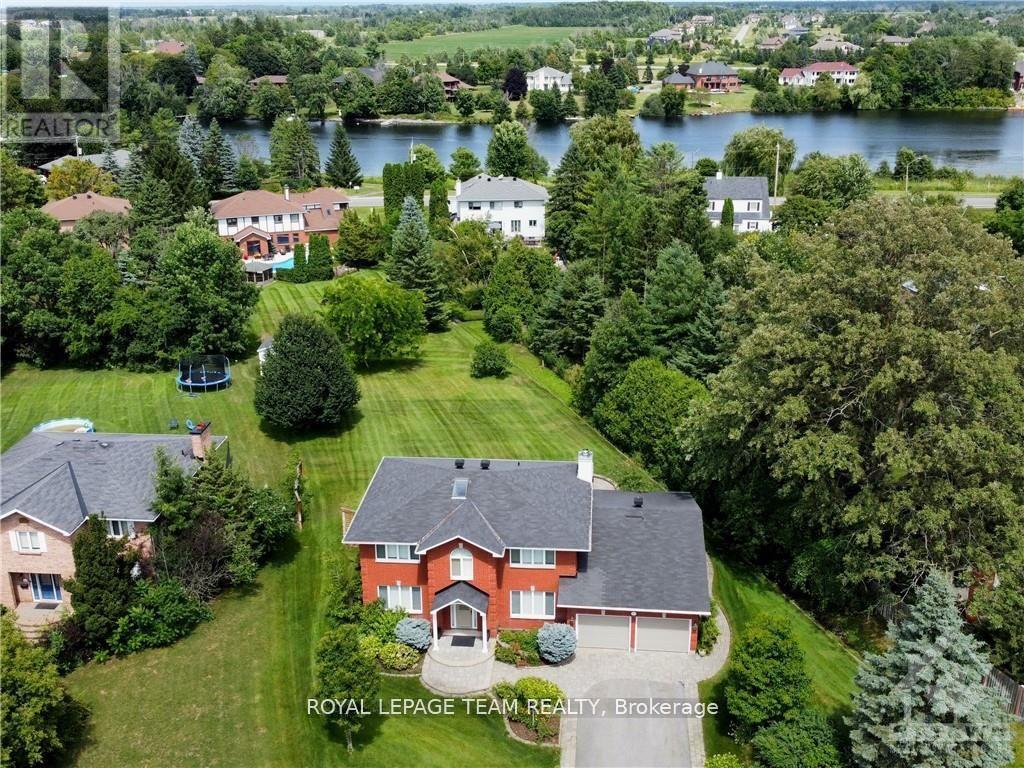 1105 Cindy Hill Crescent