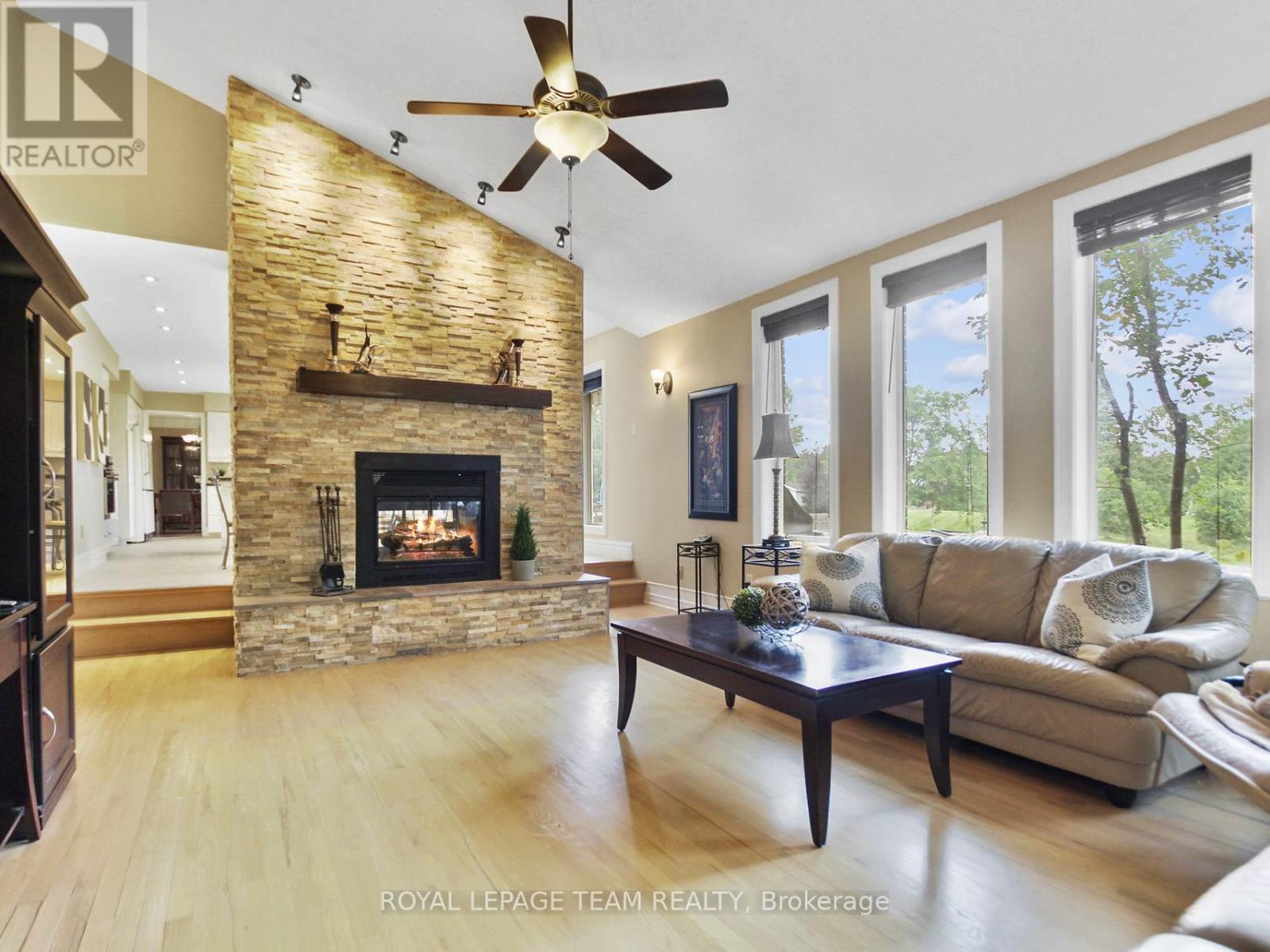 1105 Cindy Hill Crescent