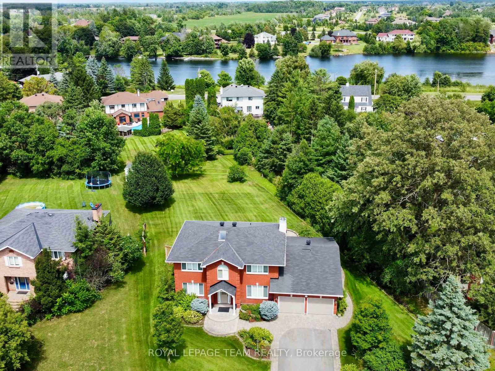 1105 Cindy Hill Crescent