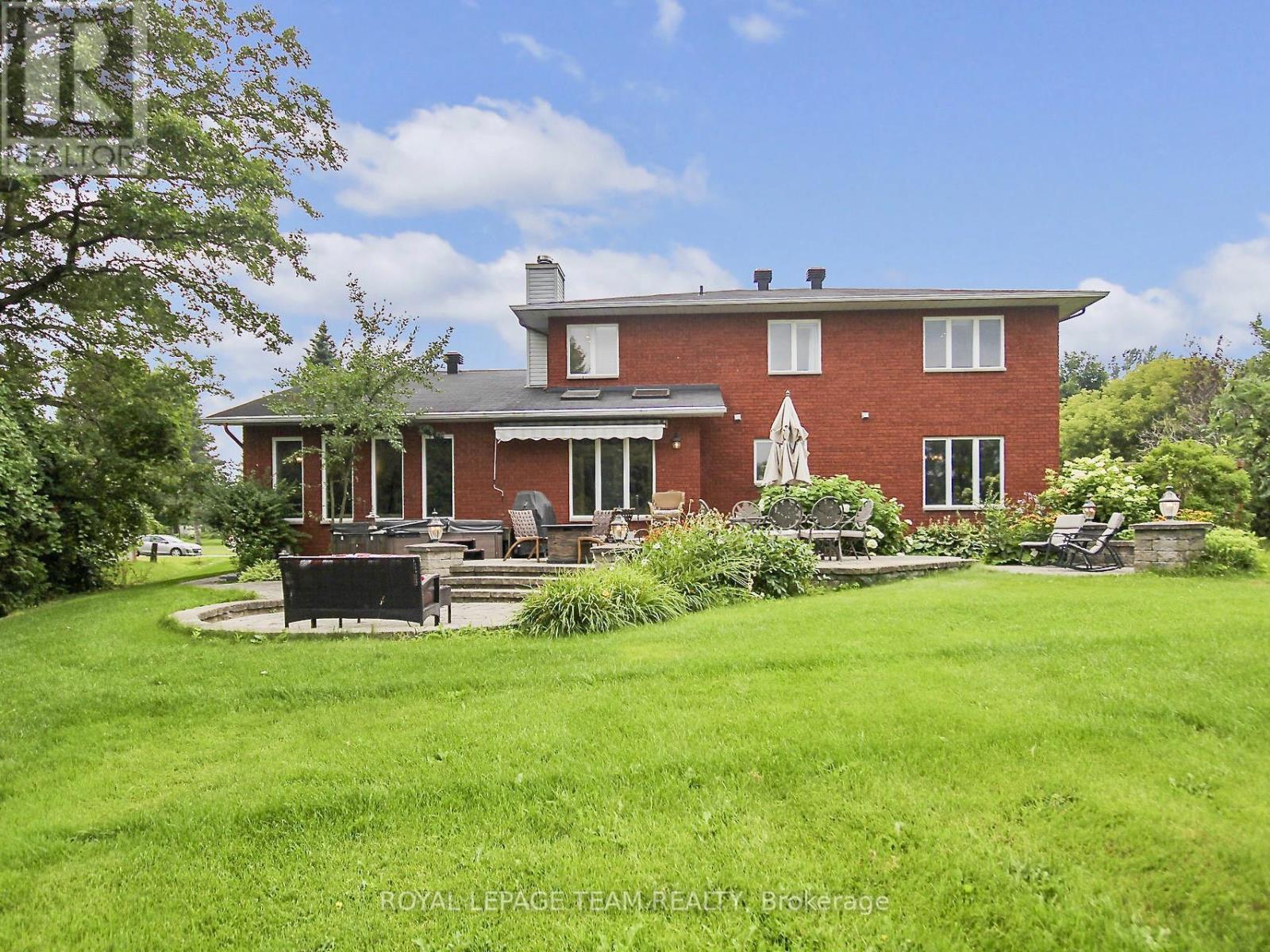 1105 Cindy Hill Crescent