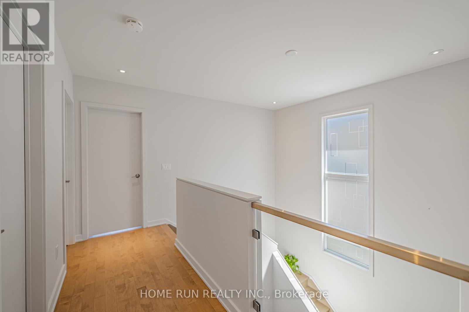 899 Ralph Hennessy Avenue