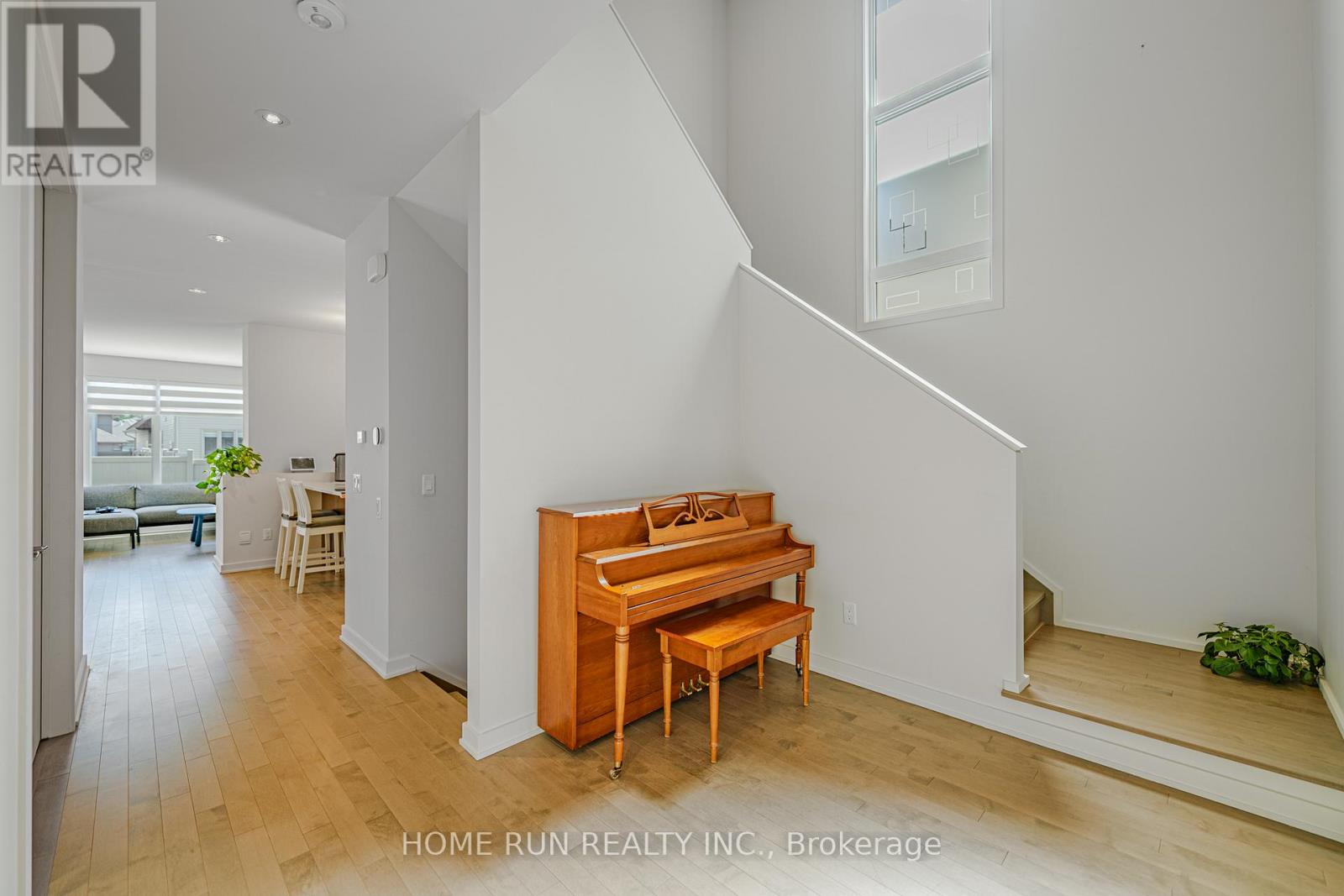 899 Ralph Hennessy Avenue