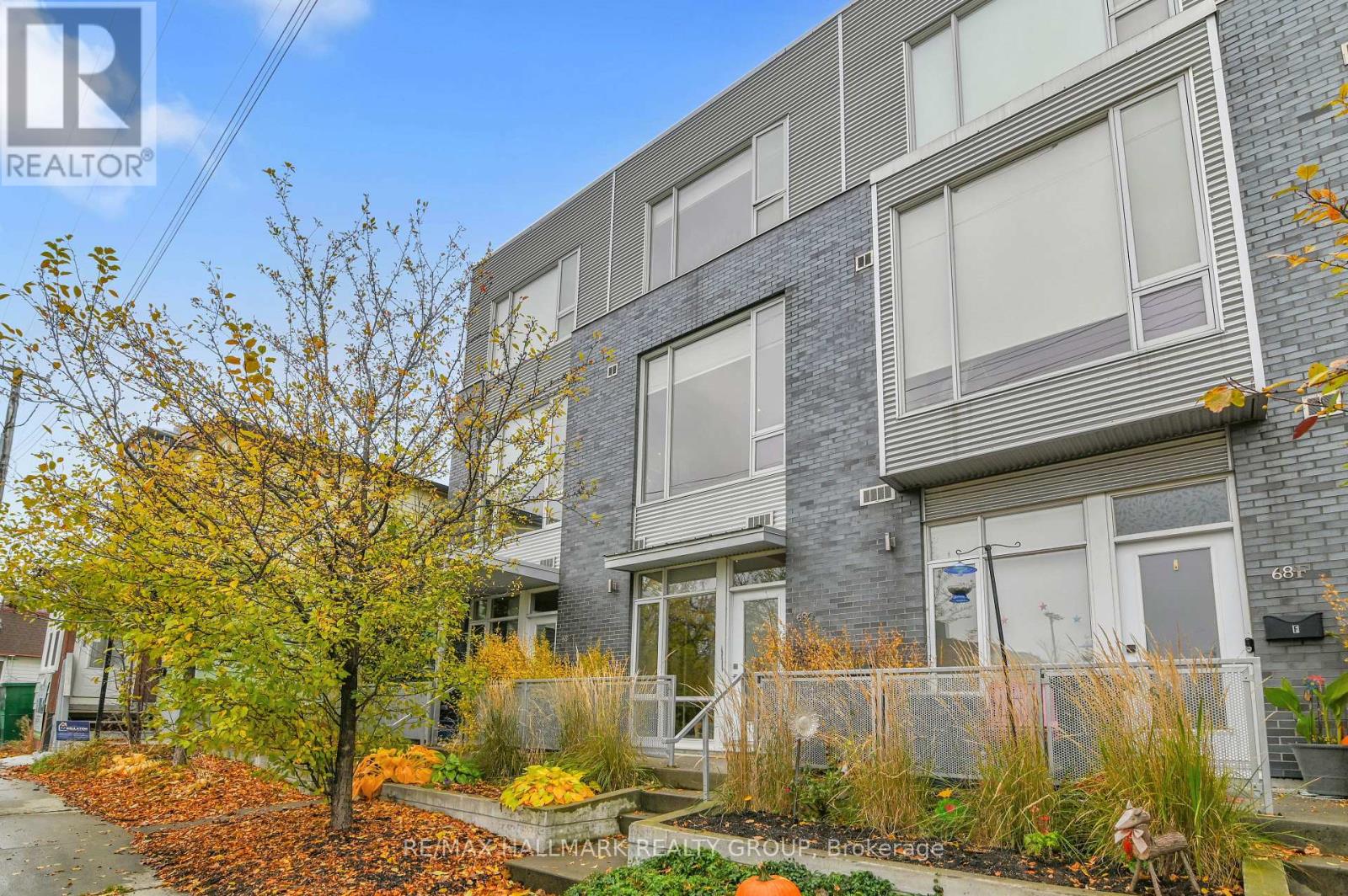 68g Stonehurst Avenue