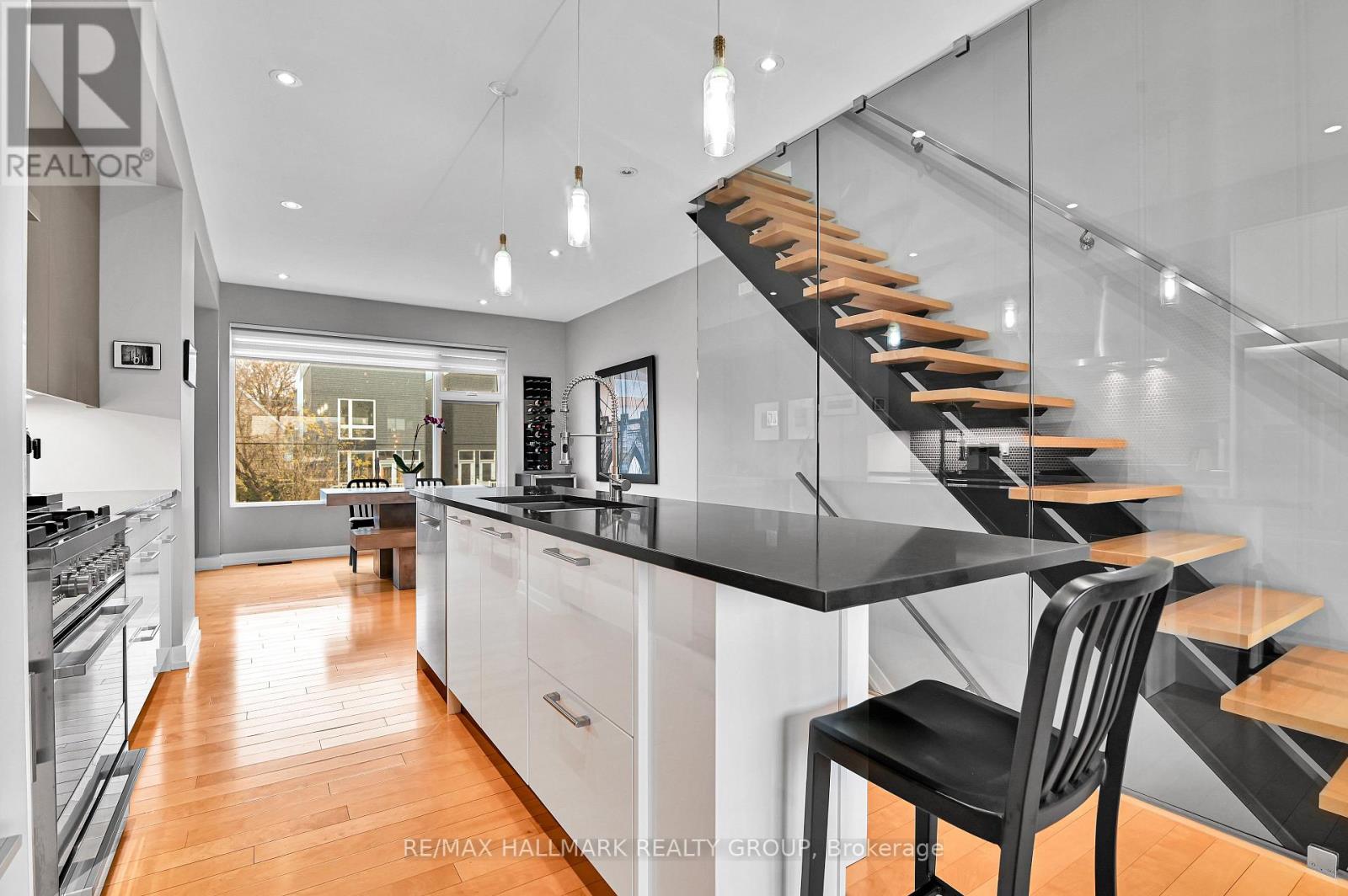 68g Stonehurst Avenue