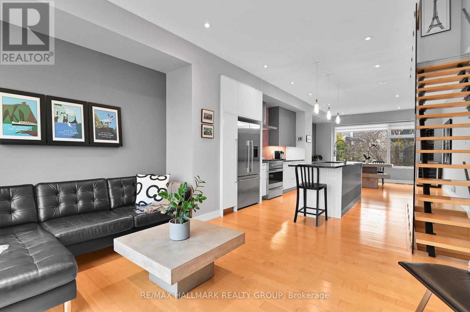 68g Stonehurst Avenue