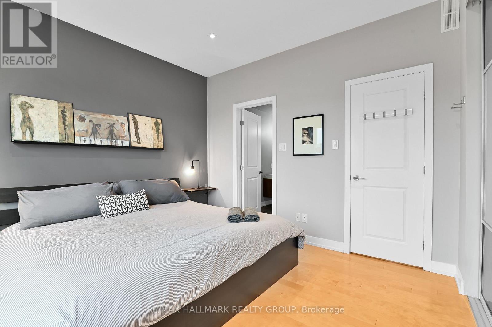 68g Stonehurst Avenue