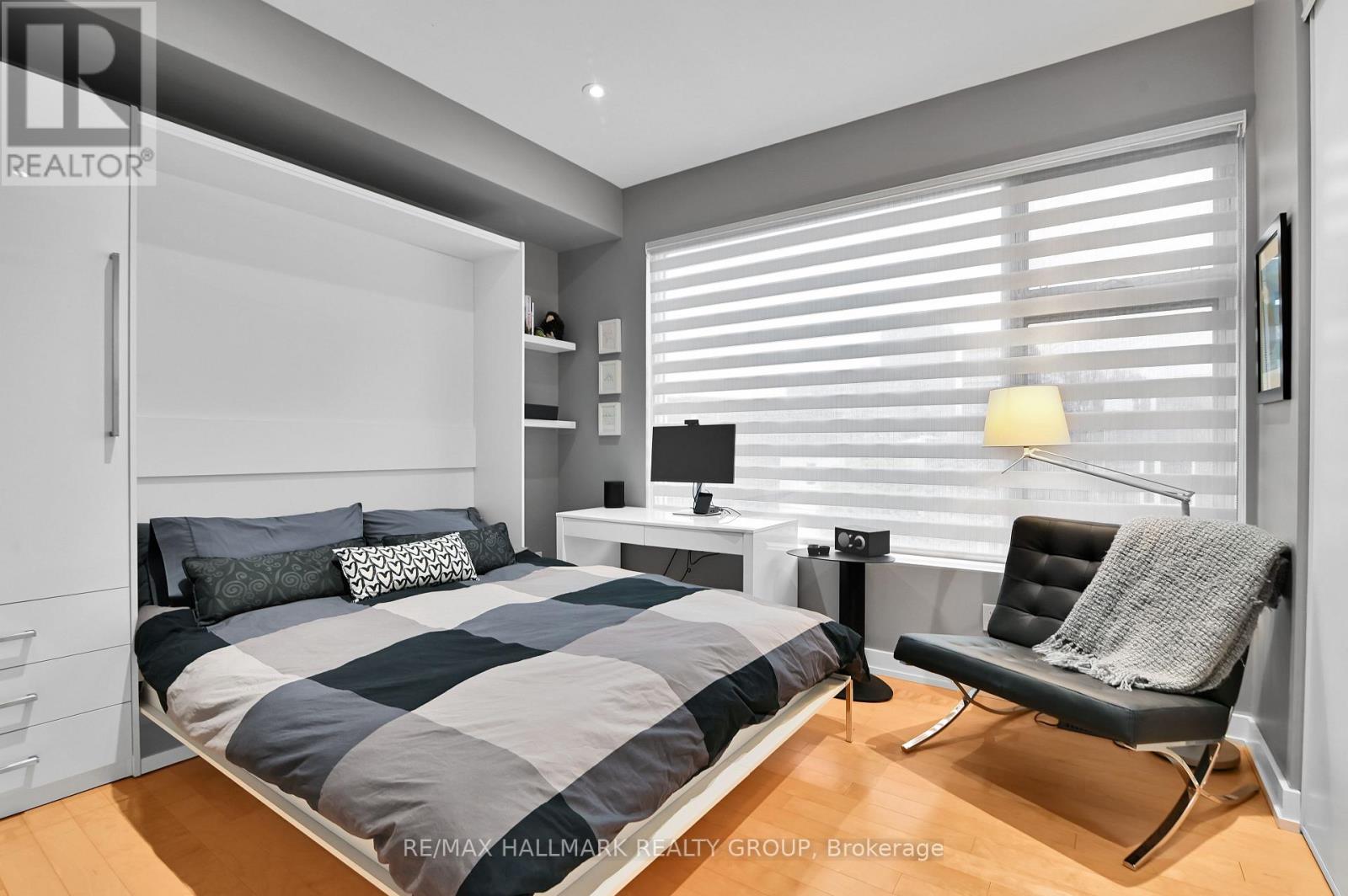 68g Stonehurst Avenue