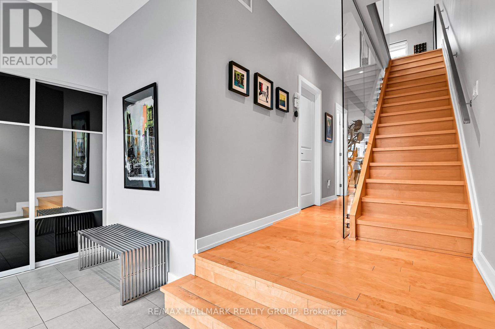 68g Stonehurst Avenue