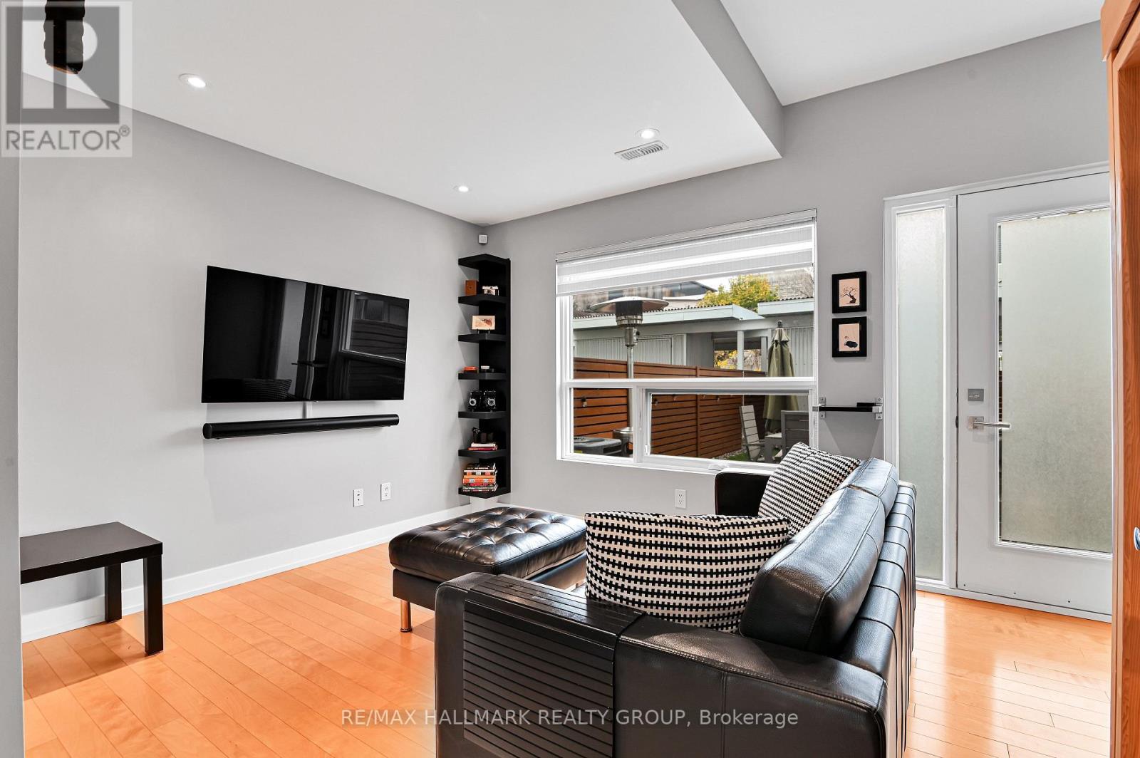 68g Stonehurst Avenue