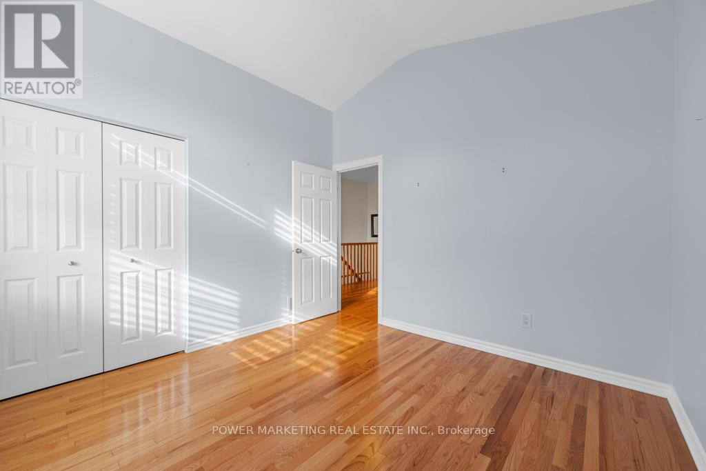 192 Felicity Crescent