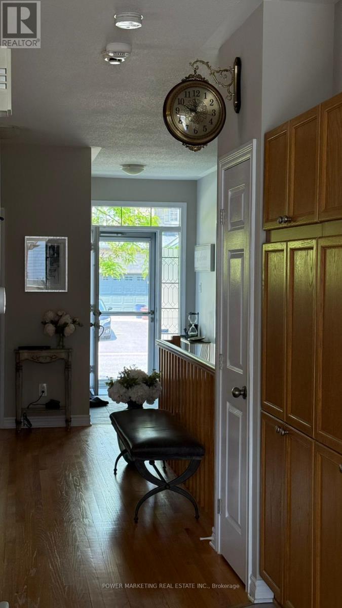 192 Felicity Crescent