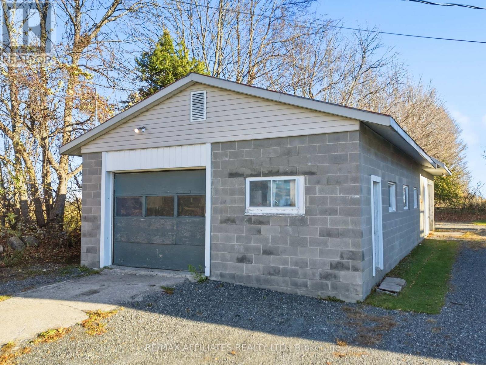 2397 Drummond Con 10a Road