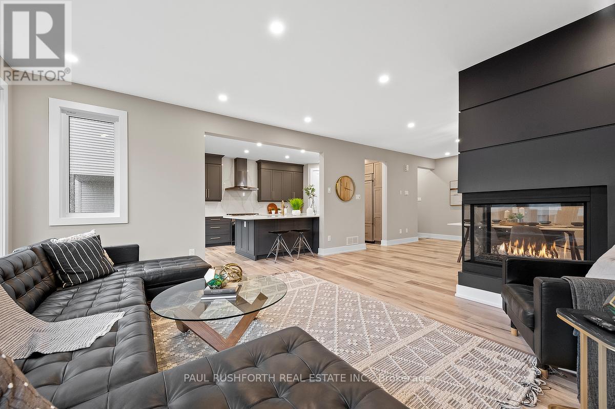 123 Chandelle Private