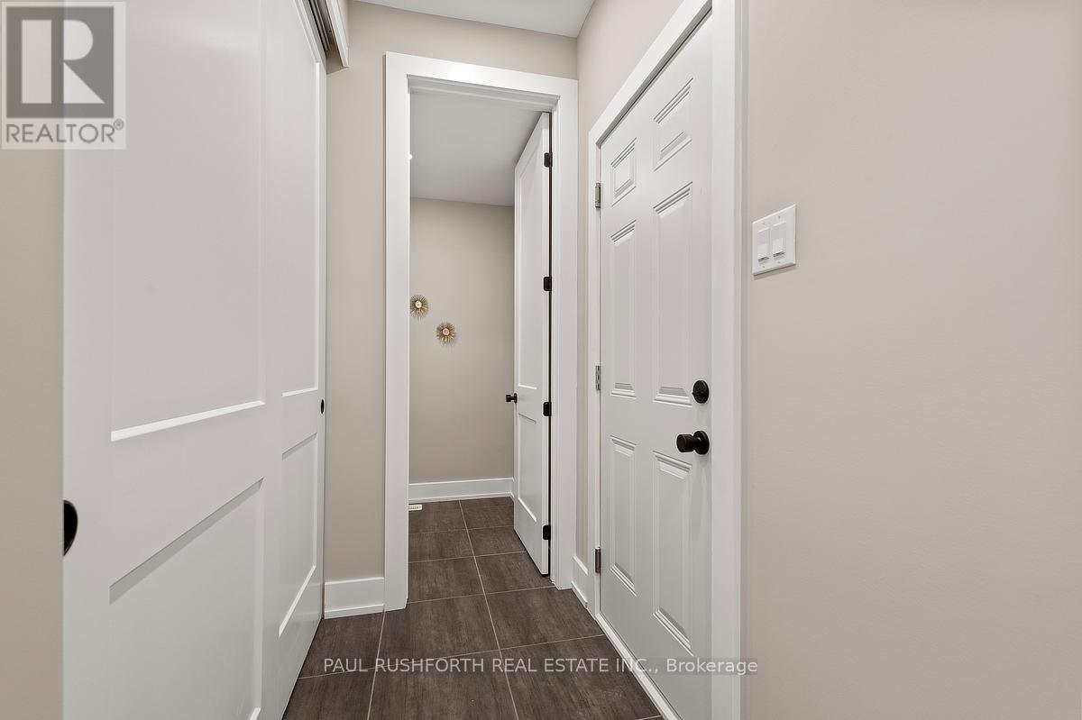 123 Chandelle Private