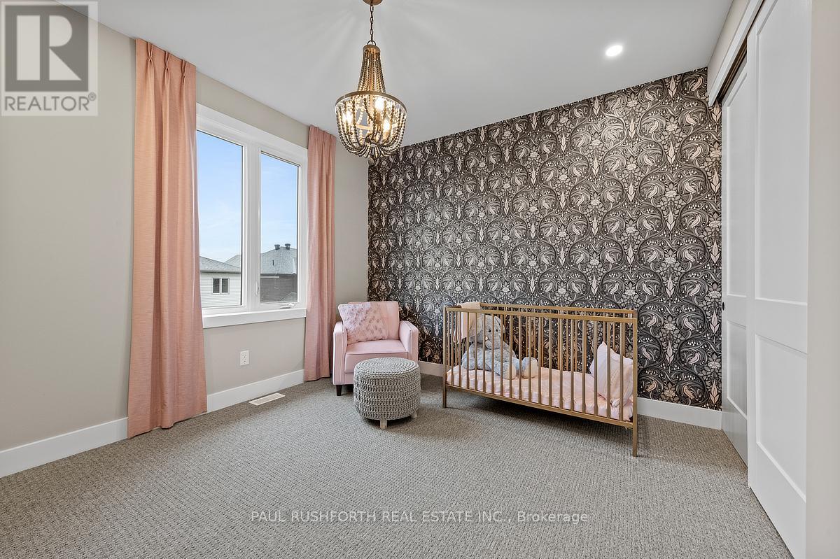 123 Chandelle Private