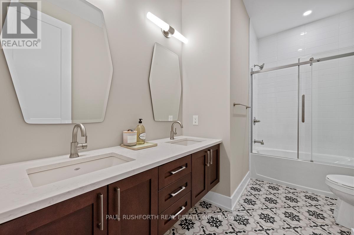 123 Chandelle Private