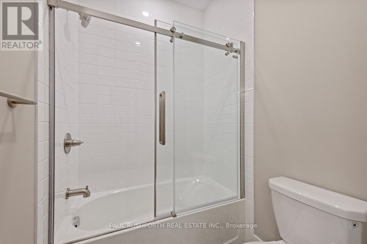 123 Chandelle Private