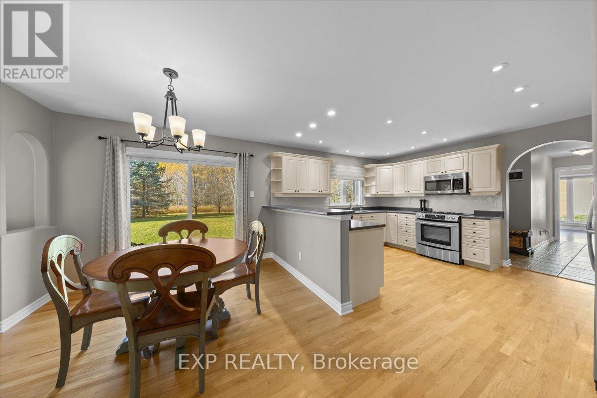 1346 Fox Valley Road