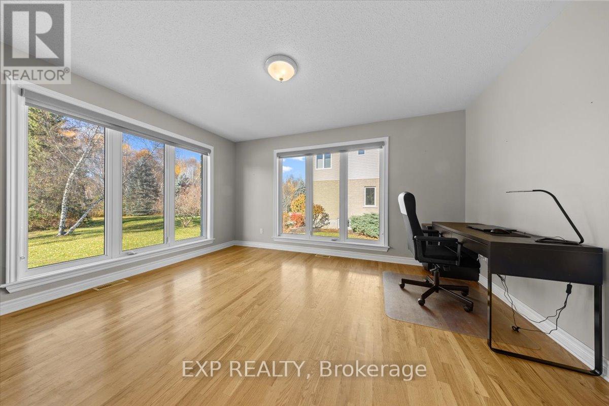 1346 Fox Valley Road