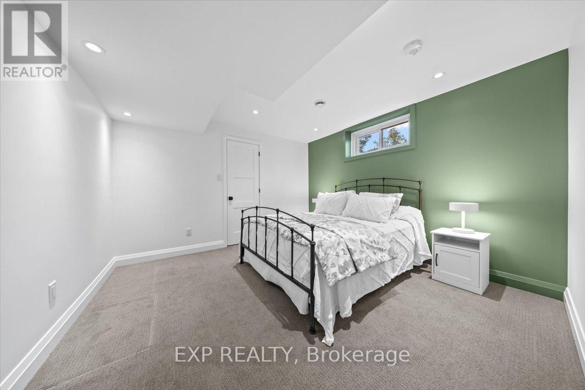 1346 Fox Valley Road