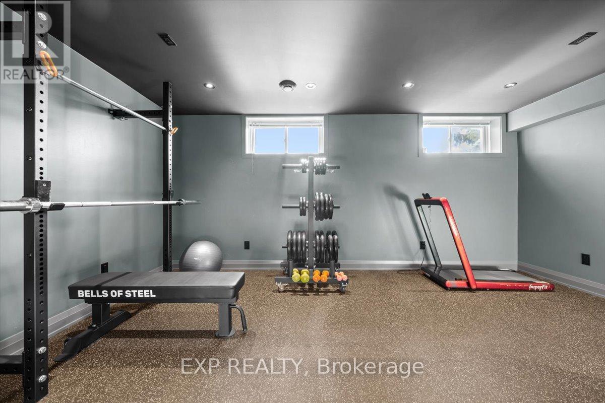 1346 Fox Valley Road