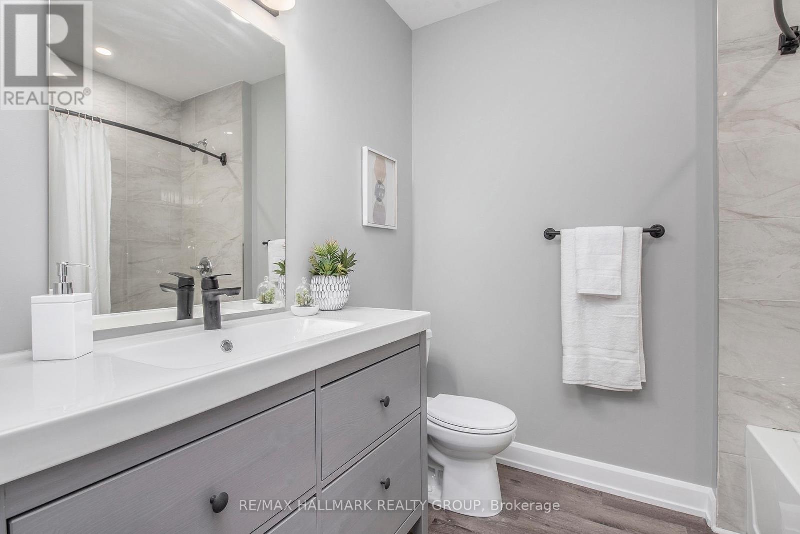 242 Castlefrank Road