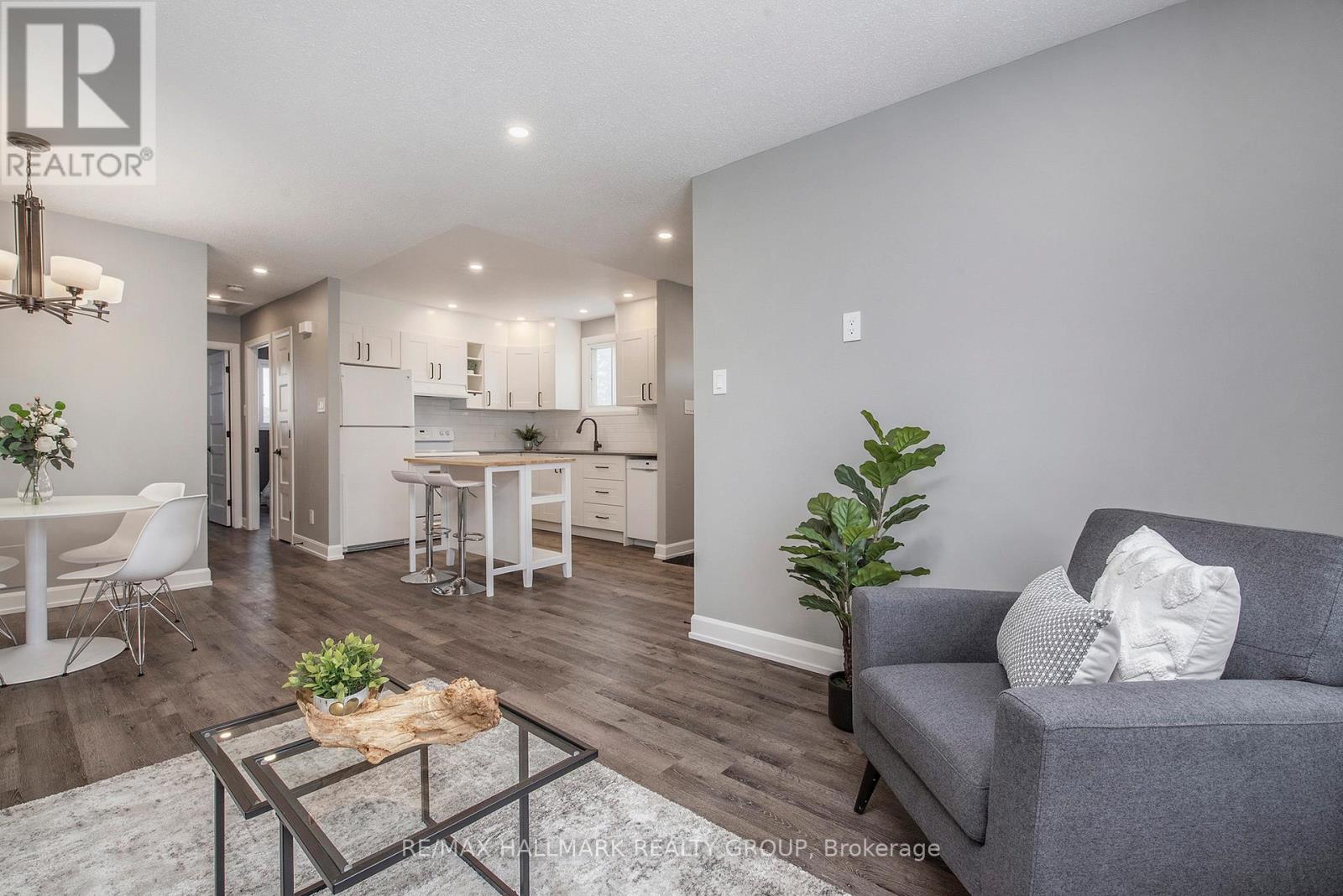 242 Castlefrank Road