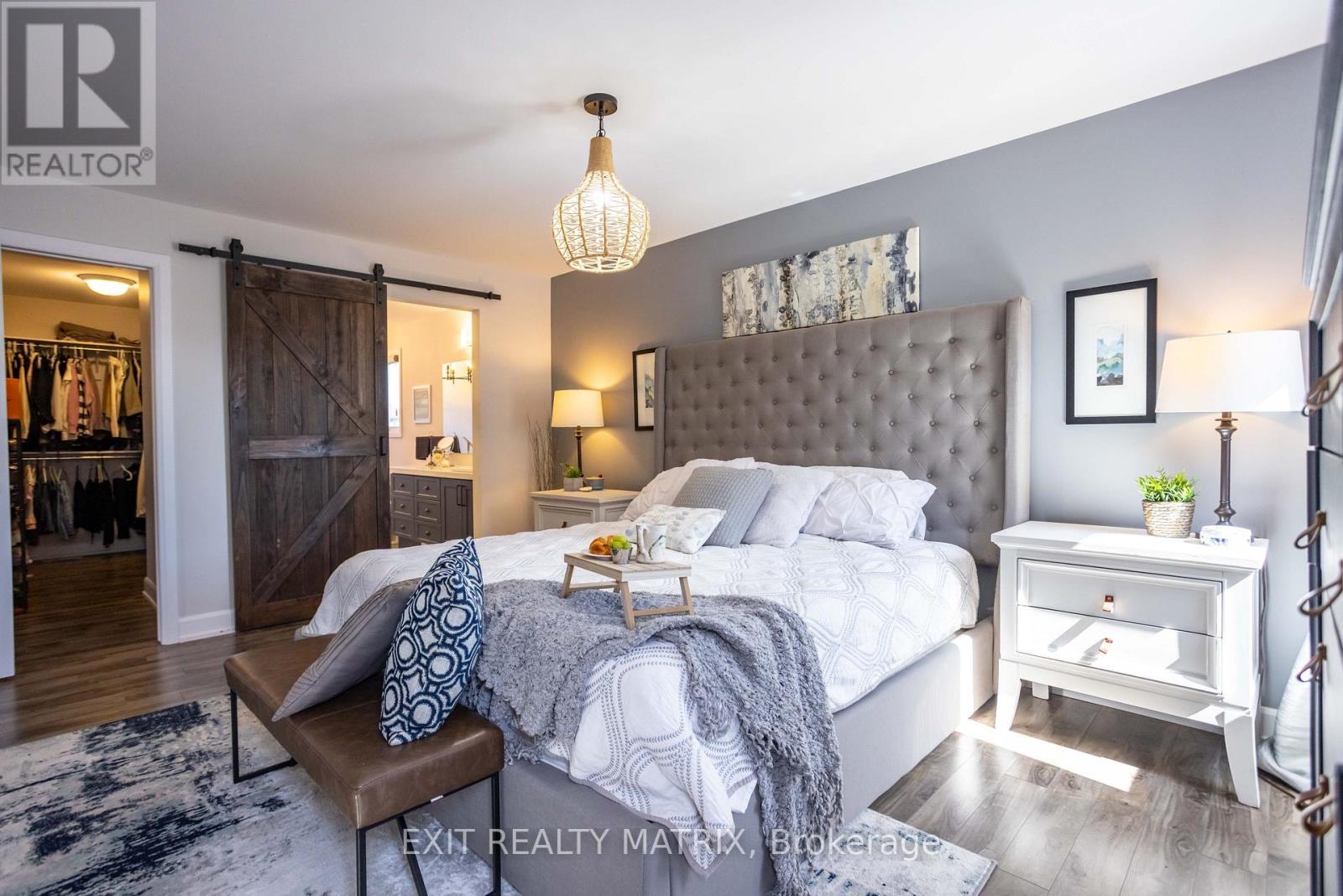 521 Marseille Street