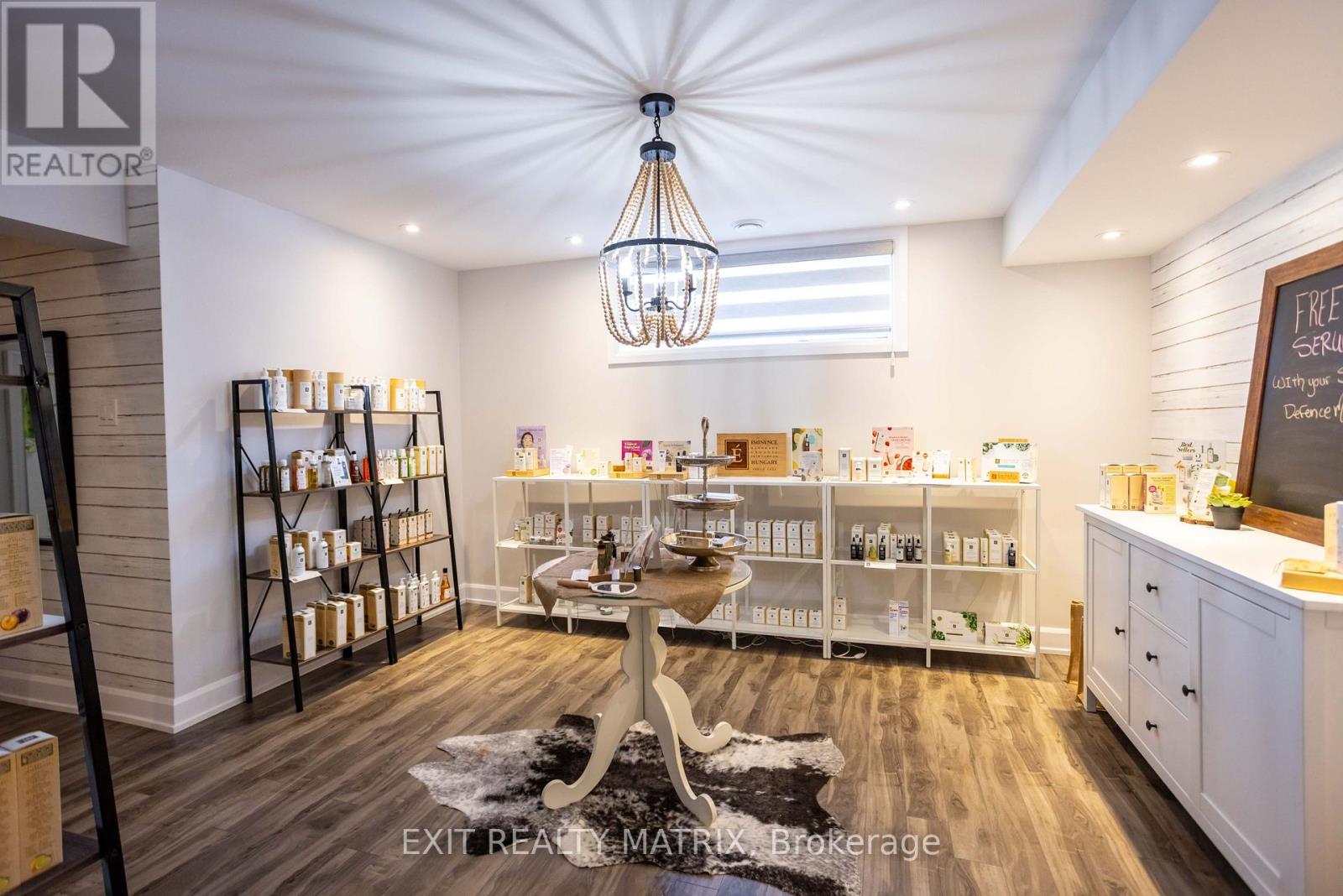 521 Marseille Street