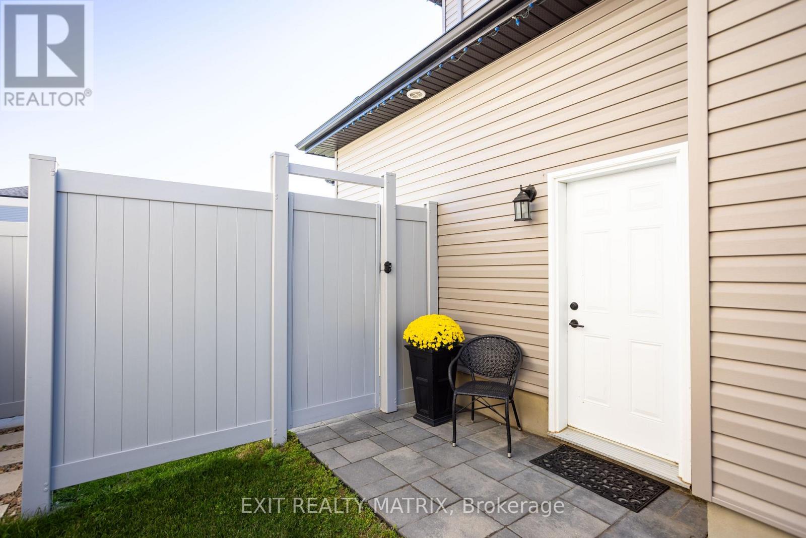 521 Marseille Street