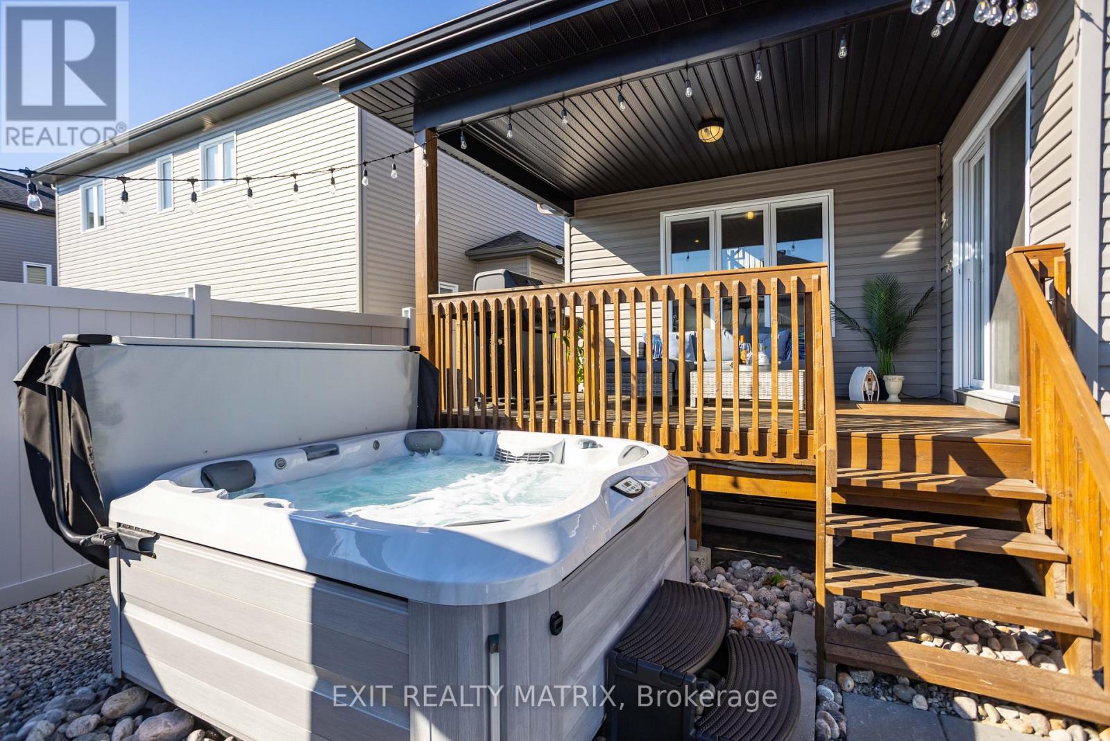 521 Marseille Street