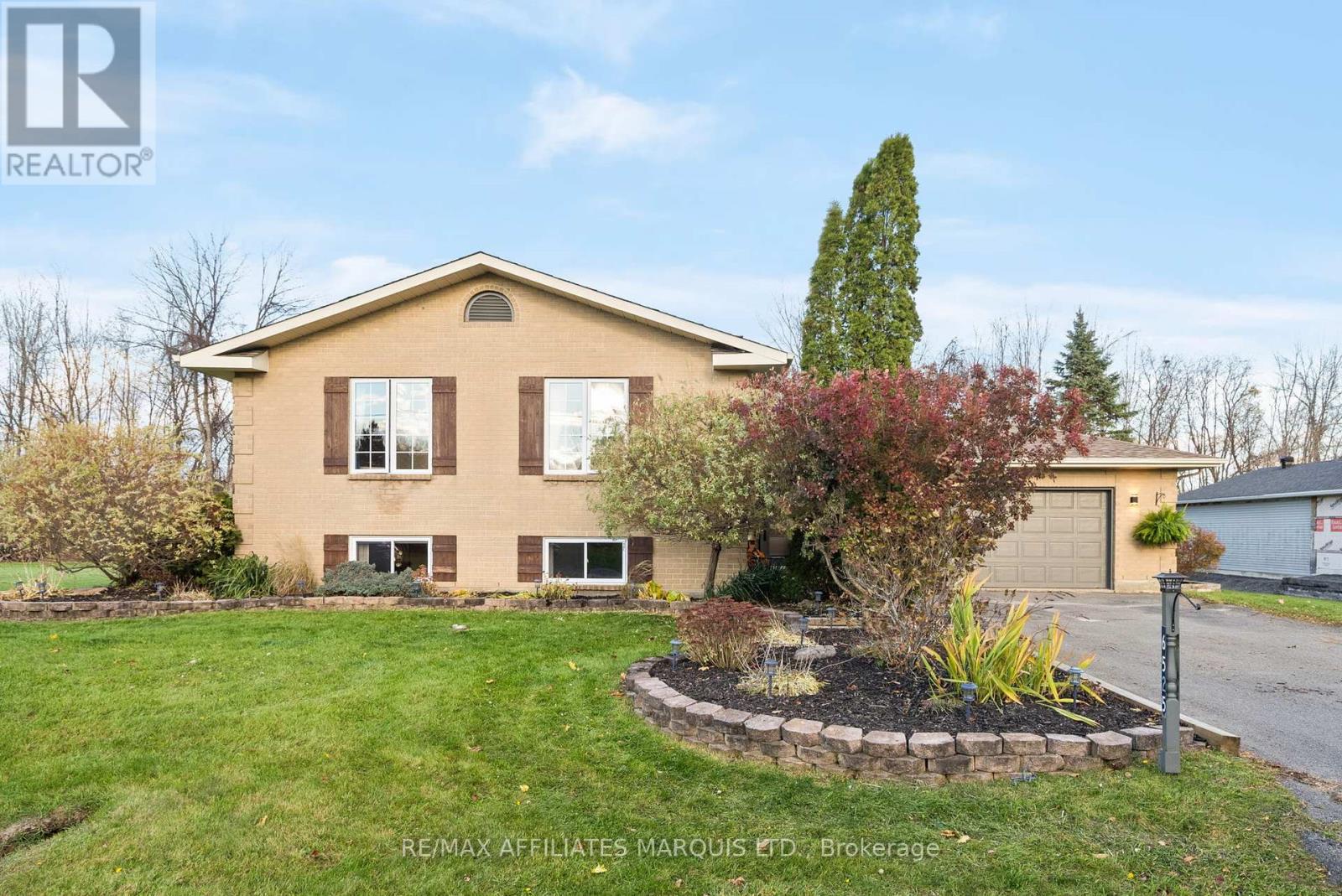 6525 Clifford Avenue