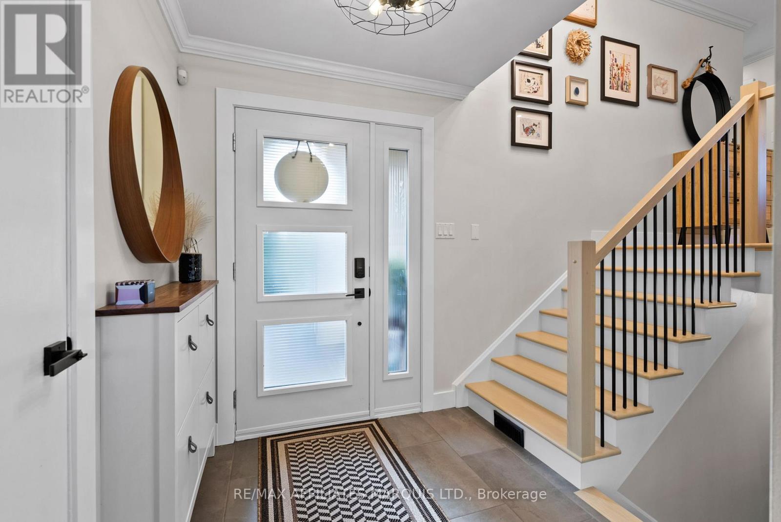 6525 Clifford Avenue