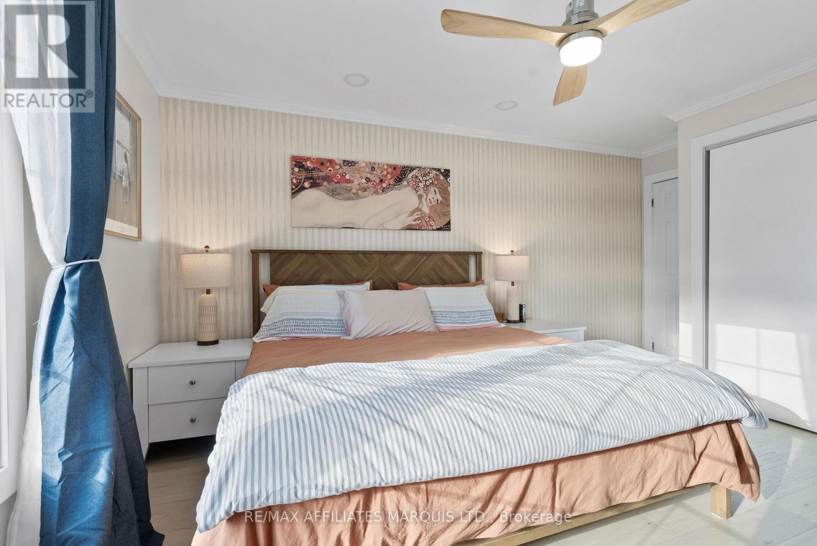 6525 Clifford Avenue