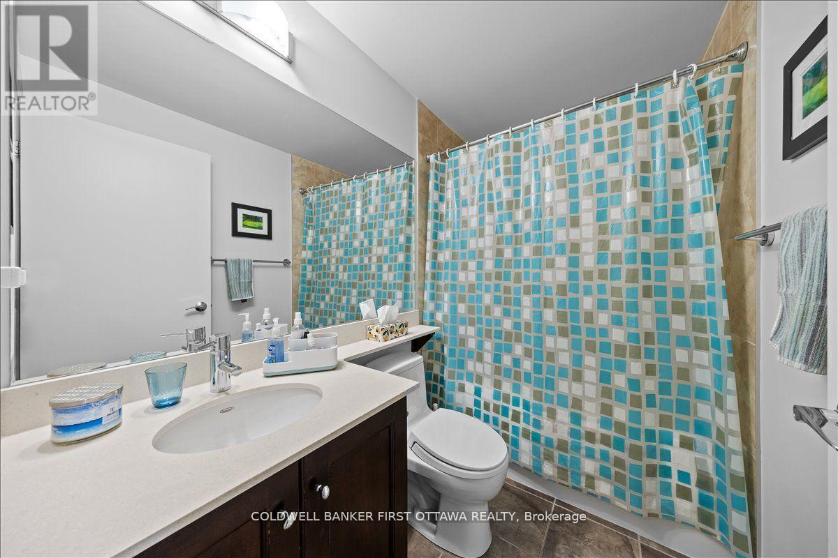 1202 - 75 Cleary Avenue