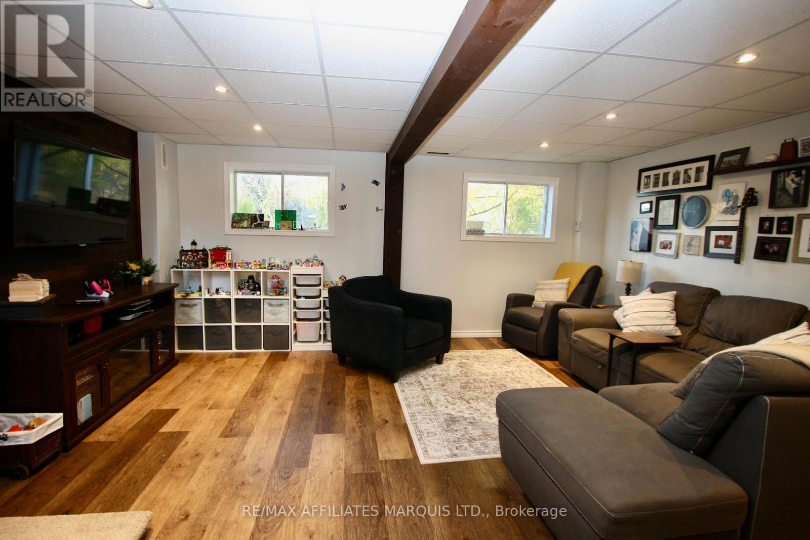 19663 William Street