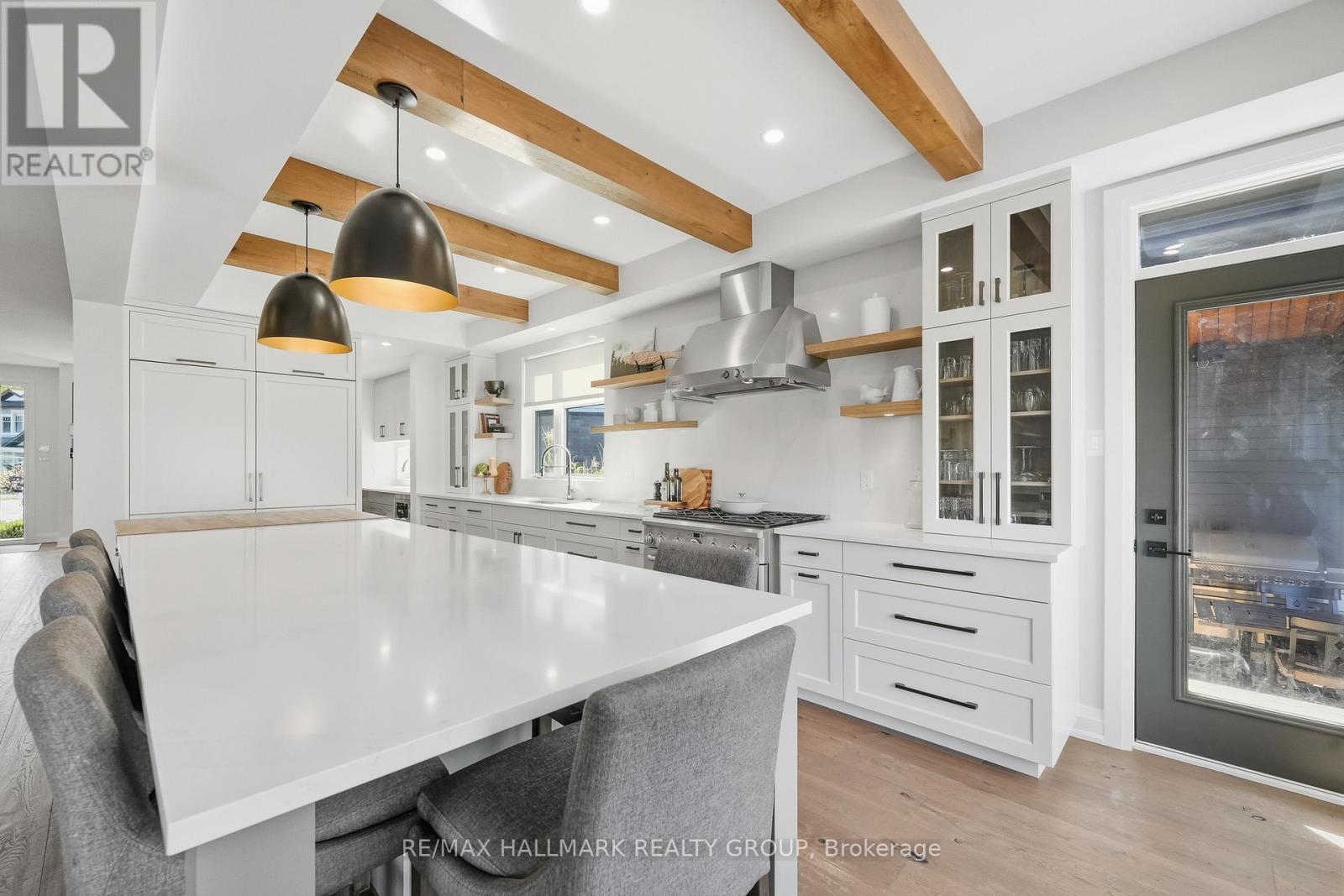 120 Des Tournesols Court