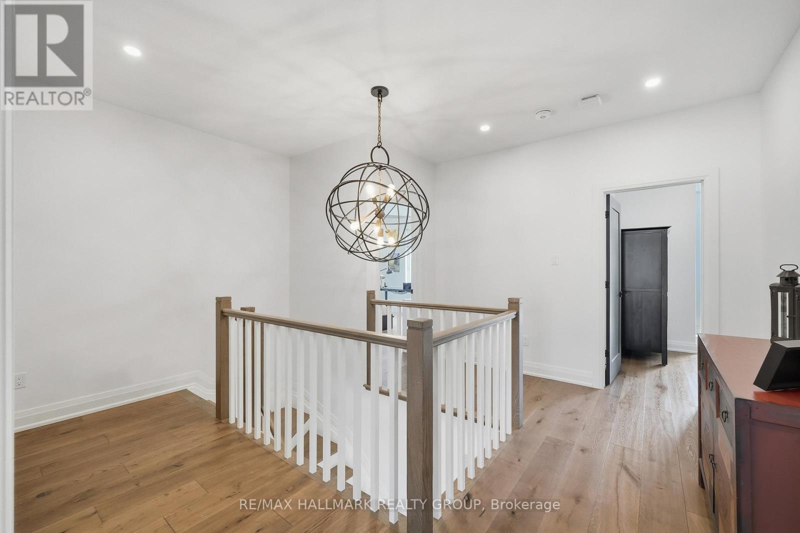 120 Des Tournesols Court