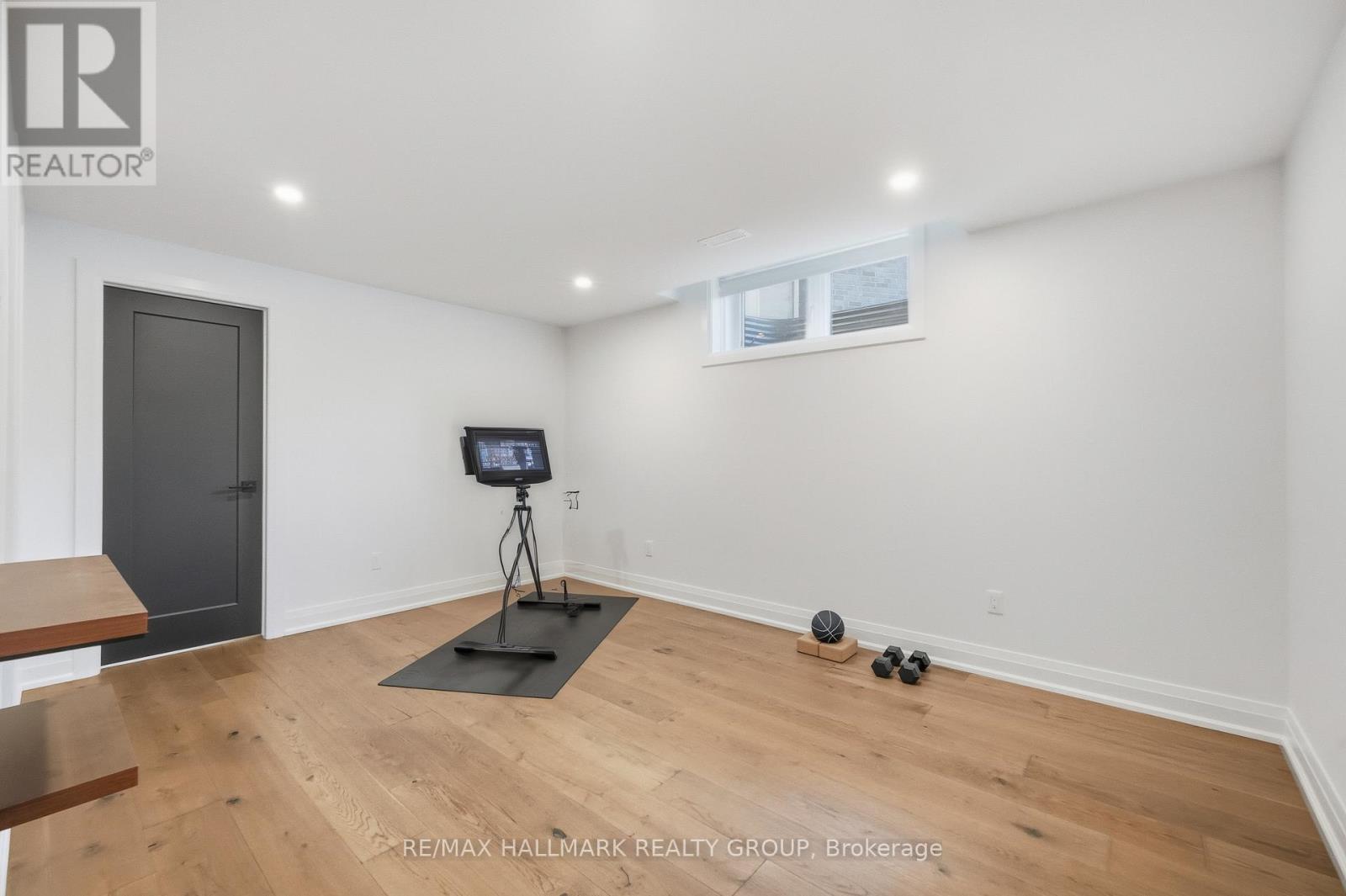 120 Des Tournesols Court