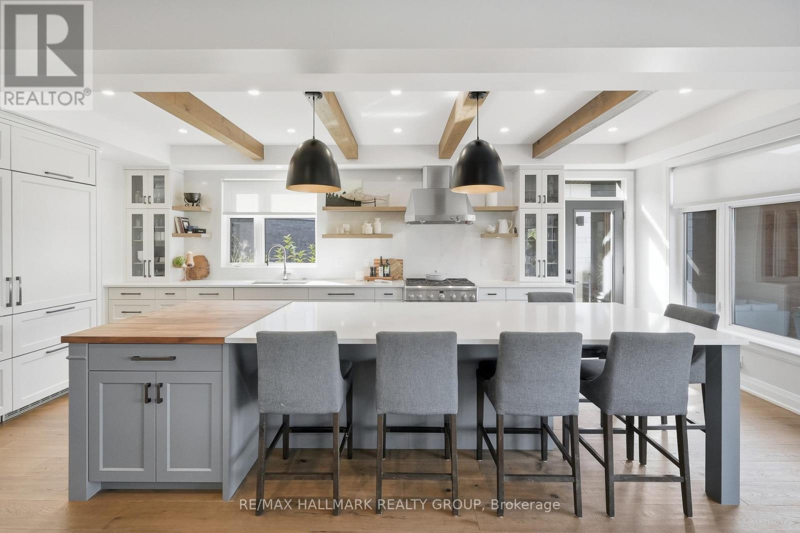 120 Des Tournesols Court