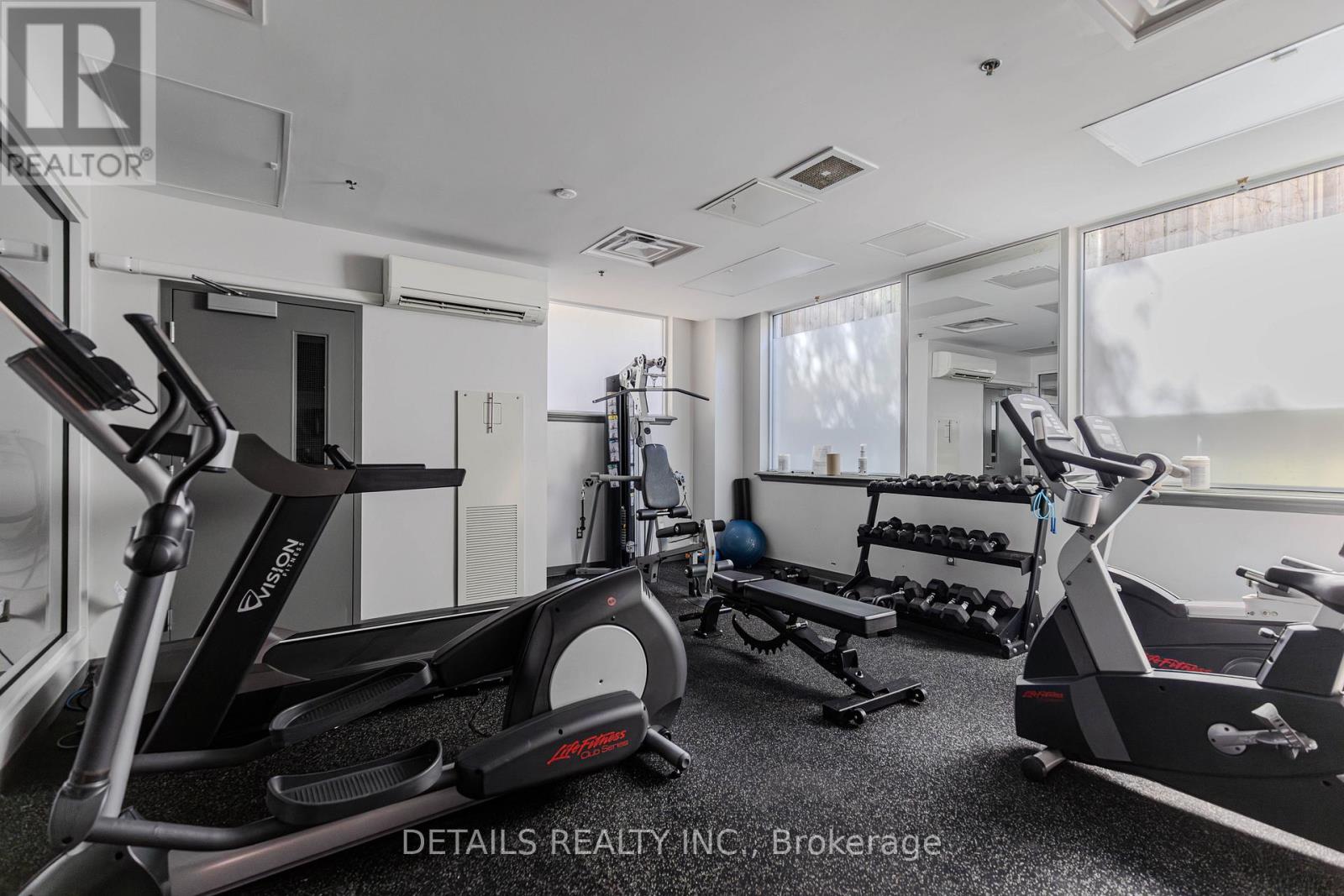 717 - 238 Besserer Street