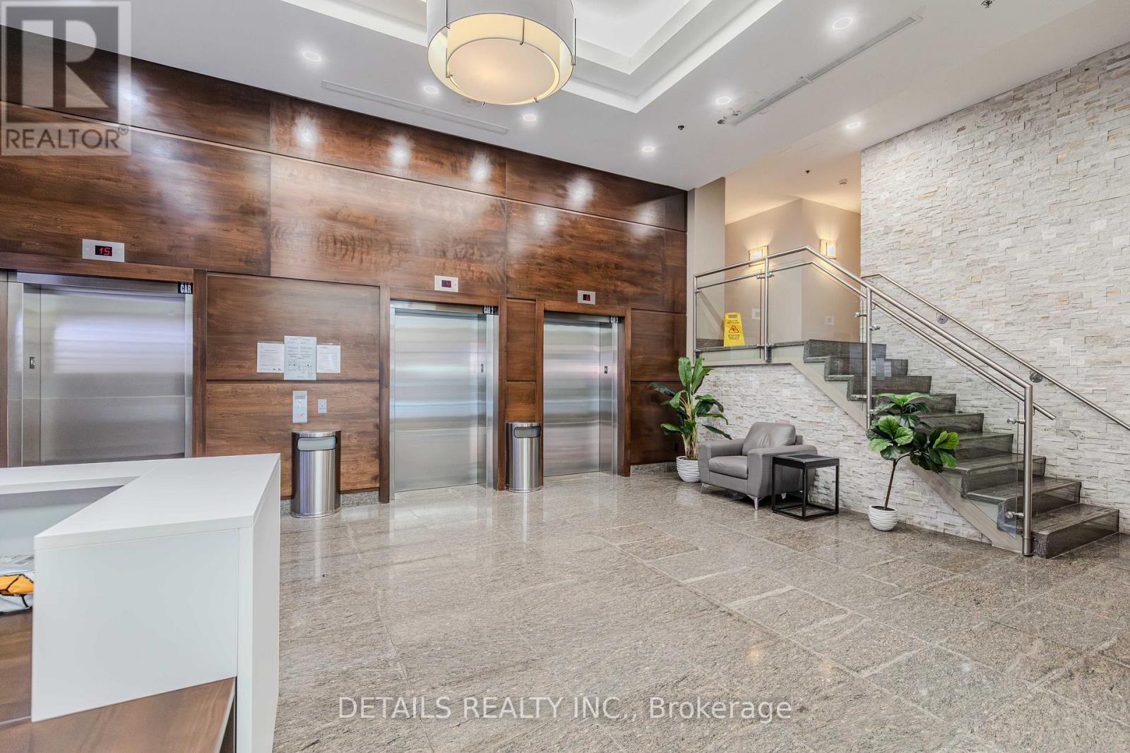 717 - 238 Besserer Street