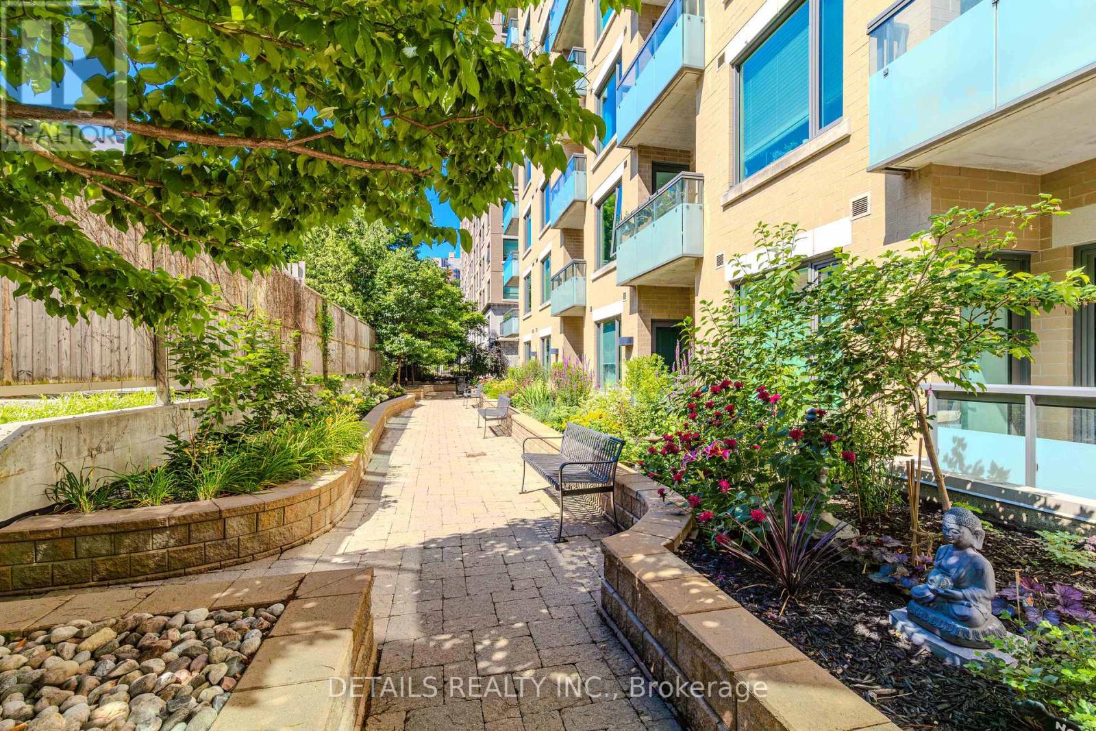 717 - 238 Besserer Street