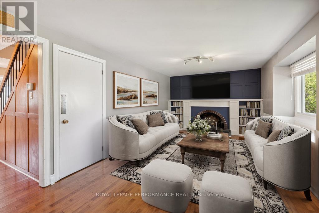 2045 Deerhurst Court